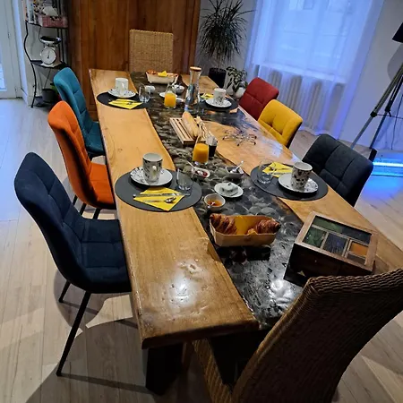 فندق مبيت وإفطار D'hotes 